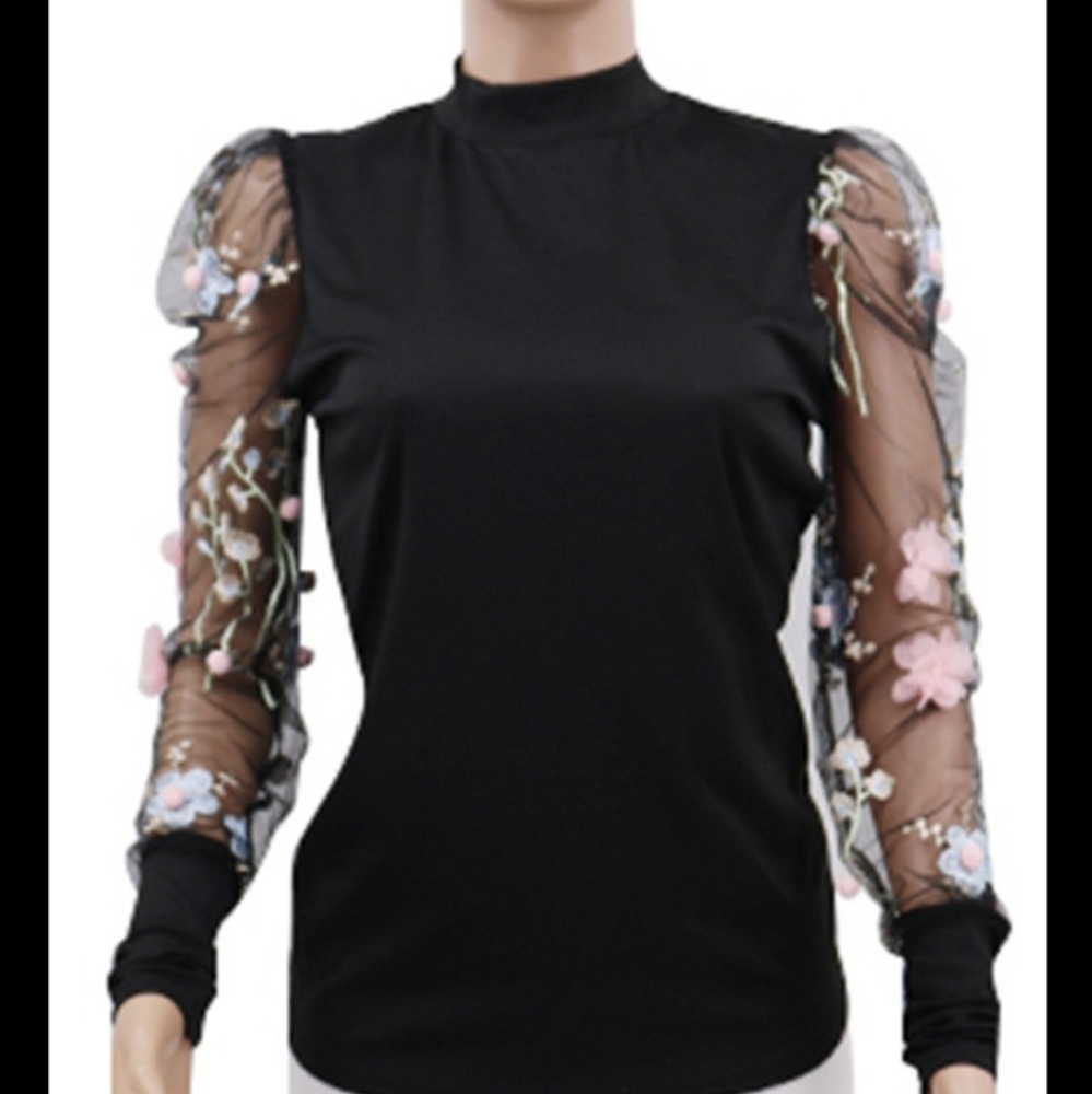 Floral embroidered top